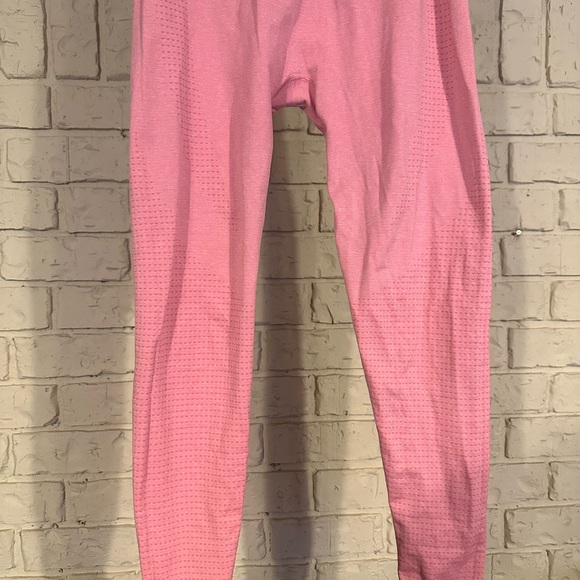 Gymshark Pink High-Waisted Leggings - Picture 8 of 11